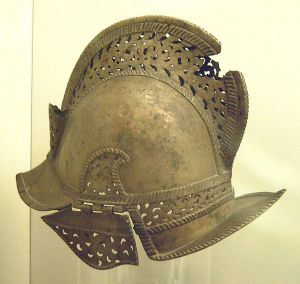 casco español siglo XVI